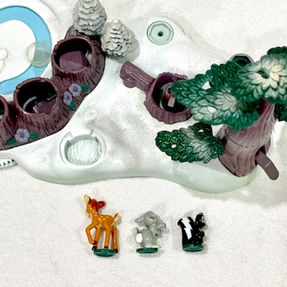 Vintage Polly Pocket 1998 Disney Bambi Play Set with ALL FIGURES Bluebird Toys - Picture 9 of 10